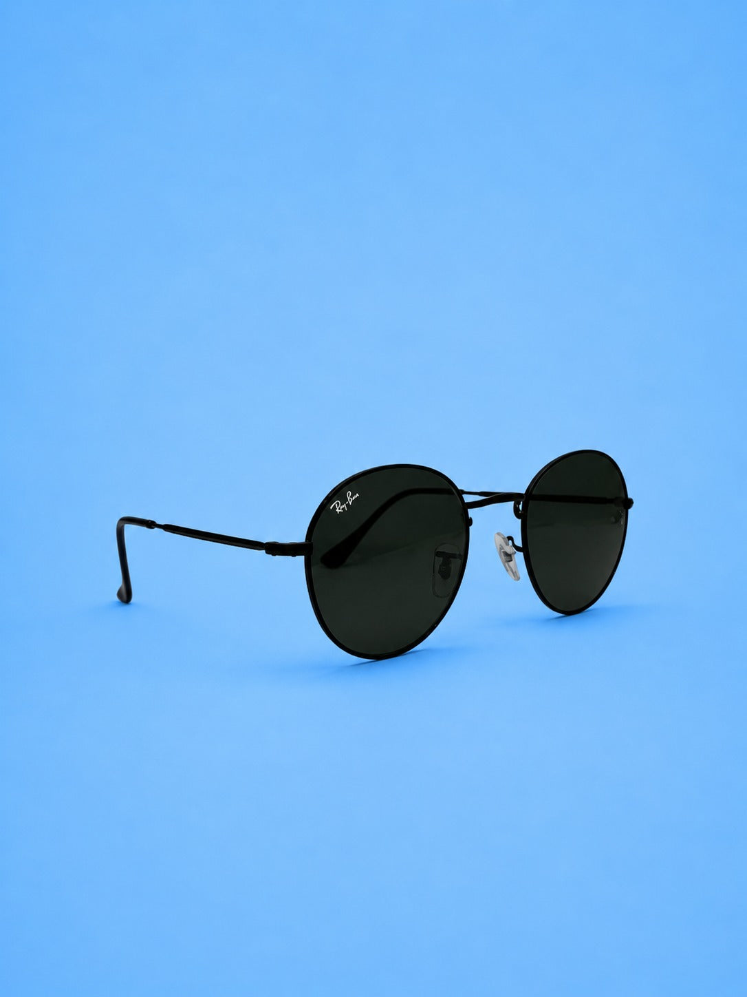 Rayban Classic Round Sunglasses – Matte Black (Minimal Metal Frame)