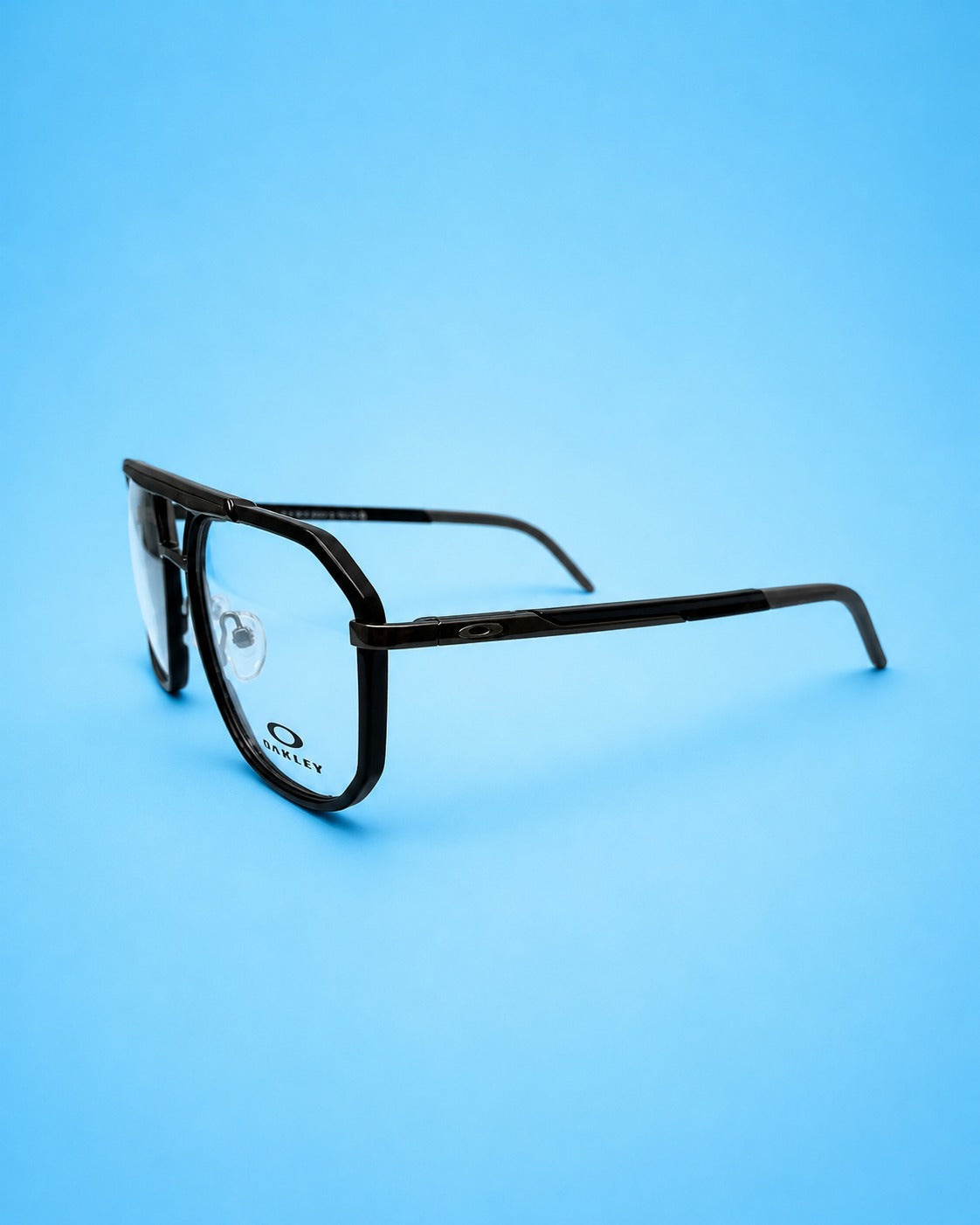 Oakley Edge Performance Frame – Gloss Black (Standard Size)