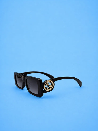 Gucci-Style Oversized Square Sunglasses – Black with Gold Logo Detail