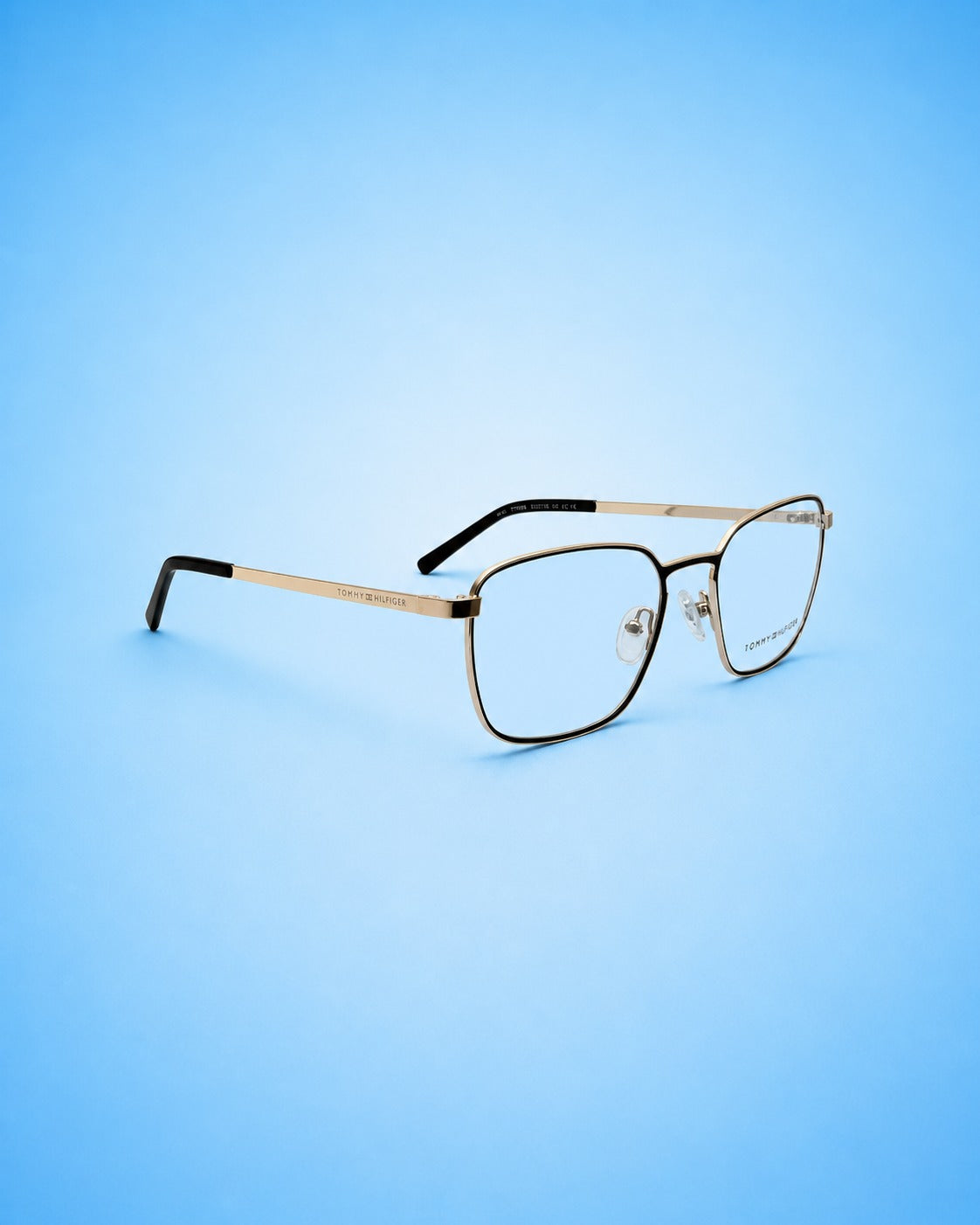 Tommy Hilfiger Slim Metal Frame – Black C Gold (Standard Size)